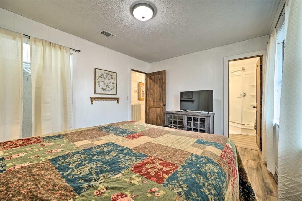 121 W Bethel Road Property Photo 15