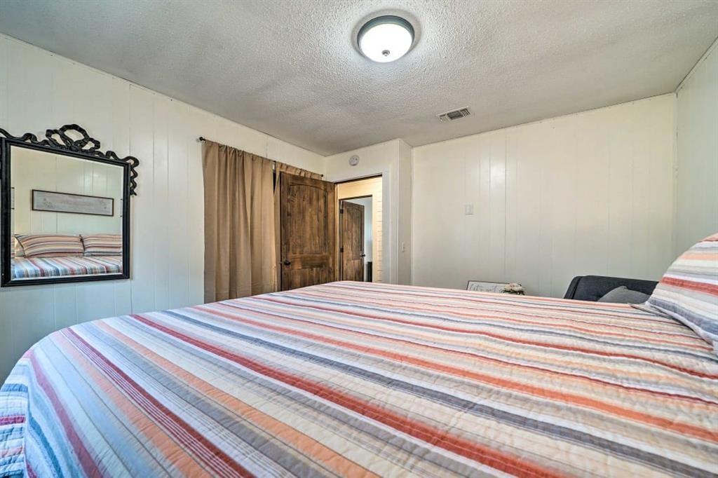 121 W Bethel Road Property Photo 18