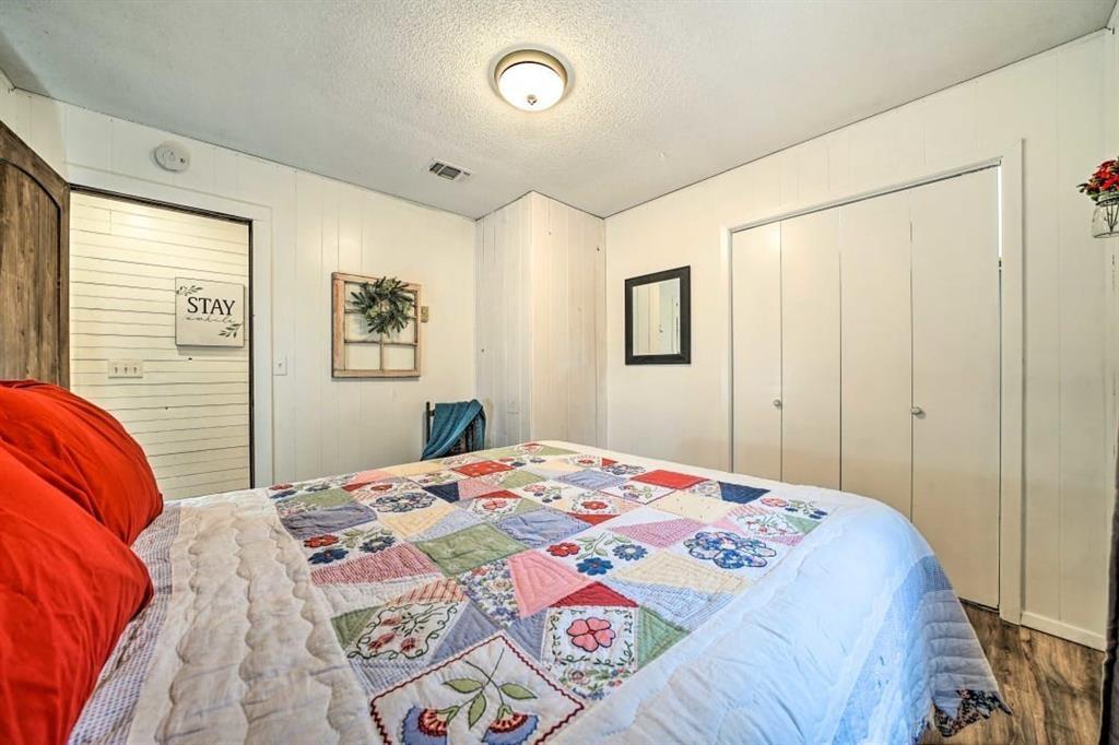 121 W Bethel Road Property Photo 23