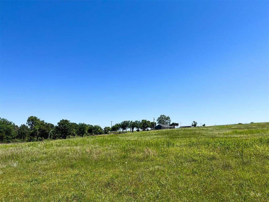 6242 Lake Breeze Drive Property Photo
