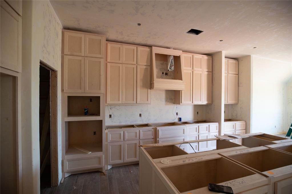 3317 Grady Lane Property Photo 1