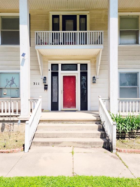 311 E Tishomingo Street Property Photo 6