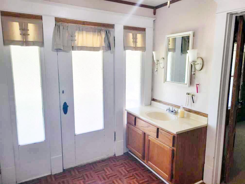 311 E Tishomingo Street Property Photo 30
