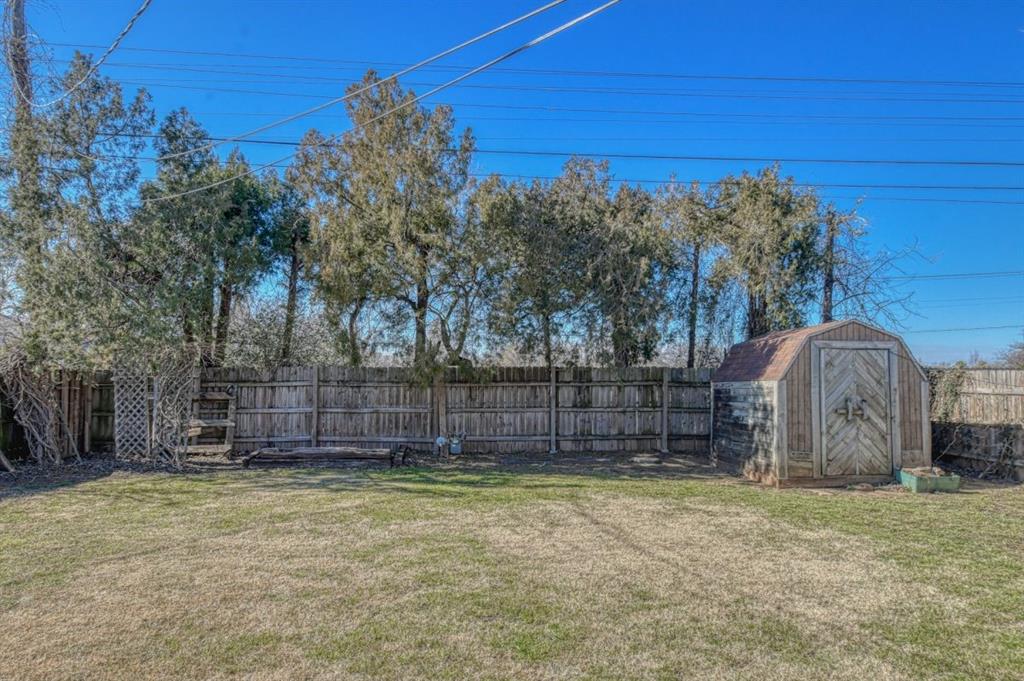 706 Richmond Drive Property Photo 33