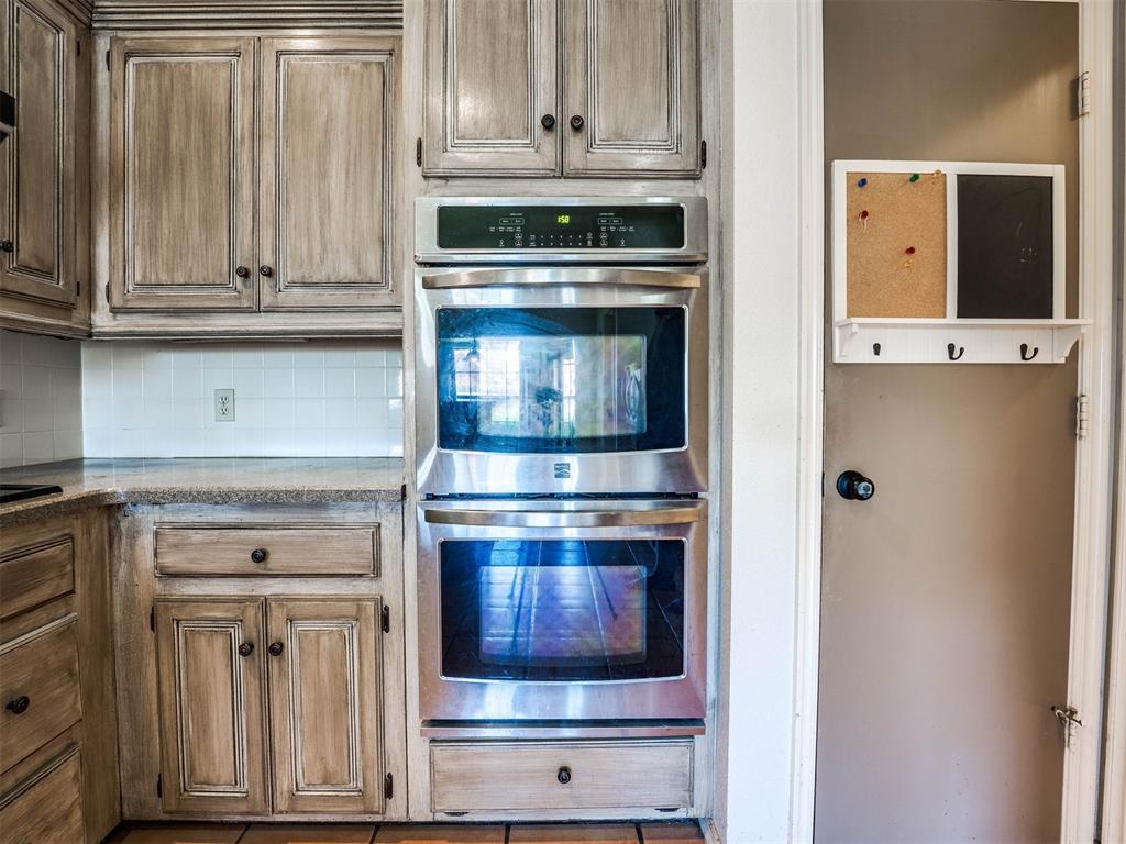 4000 Wood Castle Street Property Photo 12