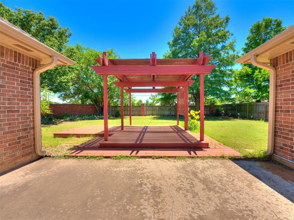 4000 Wood Castle Street Property Photo 27