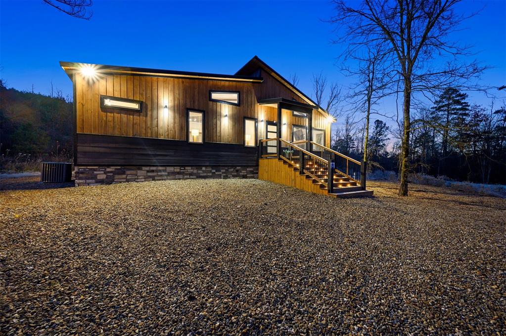 128 Timber Passage Trail Property Photo 3