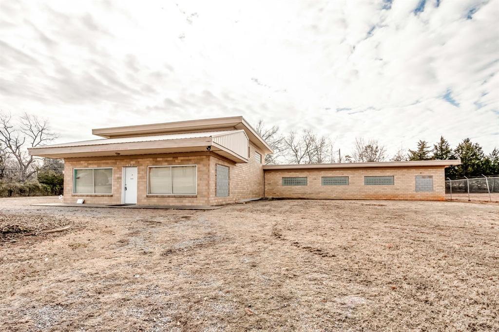 402 W Highland Street Property Photo