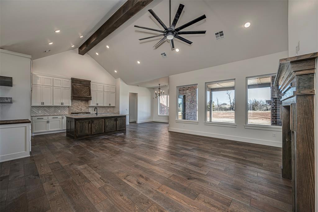 2680 Hayfield Way Property Photo 2