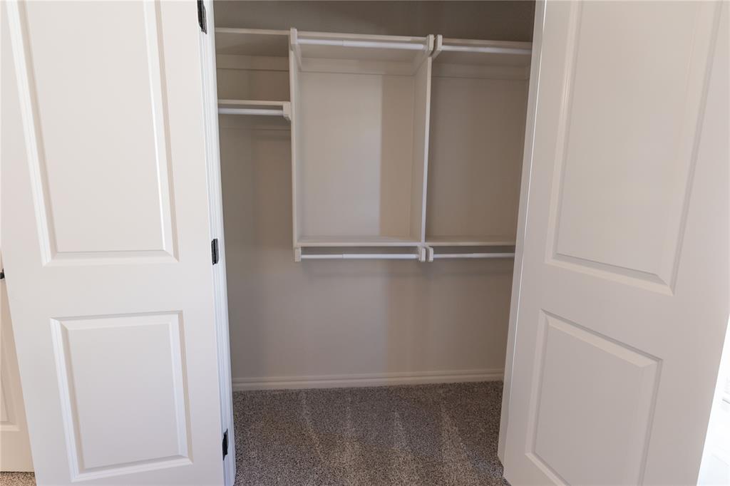 4001 Lleyton Drive Property Photo 20