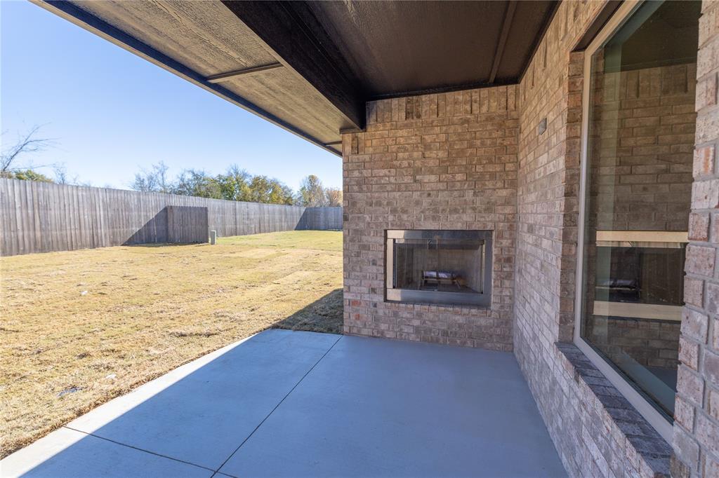 4001 Lleyton Drive Property Photo 28