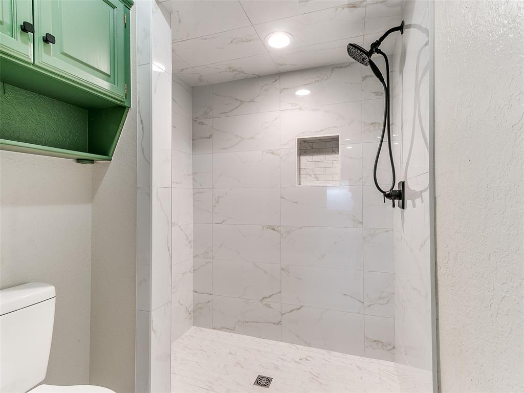 1604 Harvey Brown Drive Property Photo 31