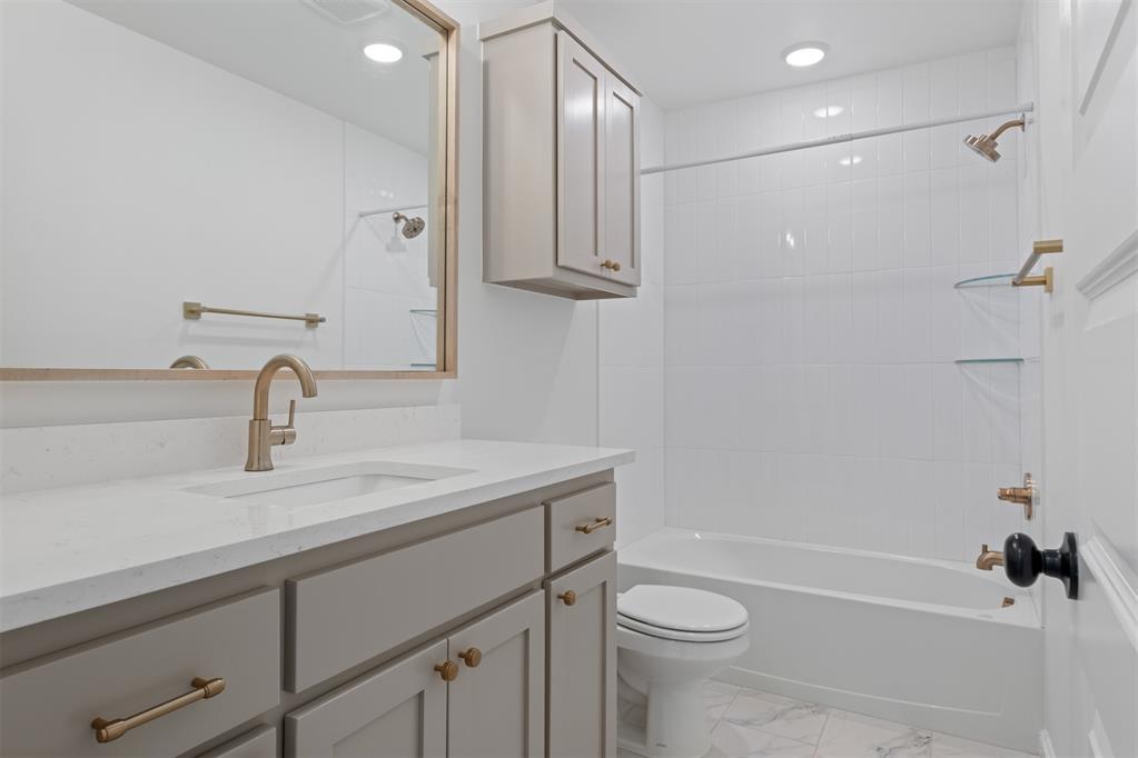 17528 Moss Farm Road Property Photo 21