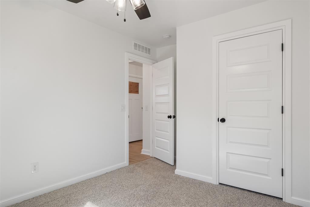 17528 Moss Farm Road Property Photo 24