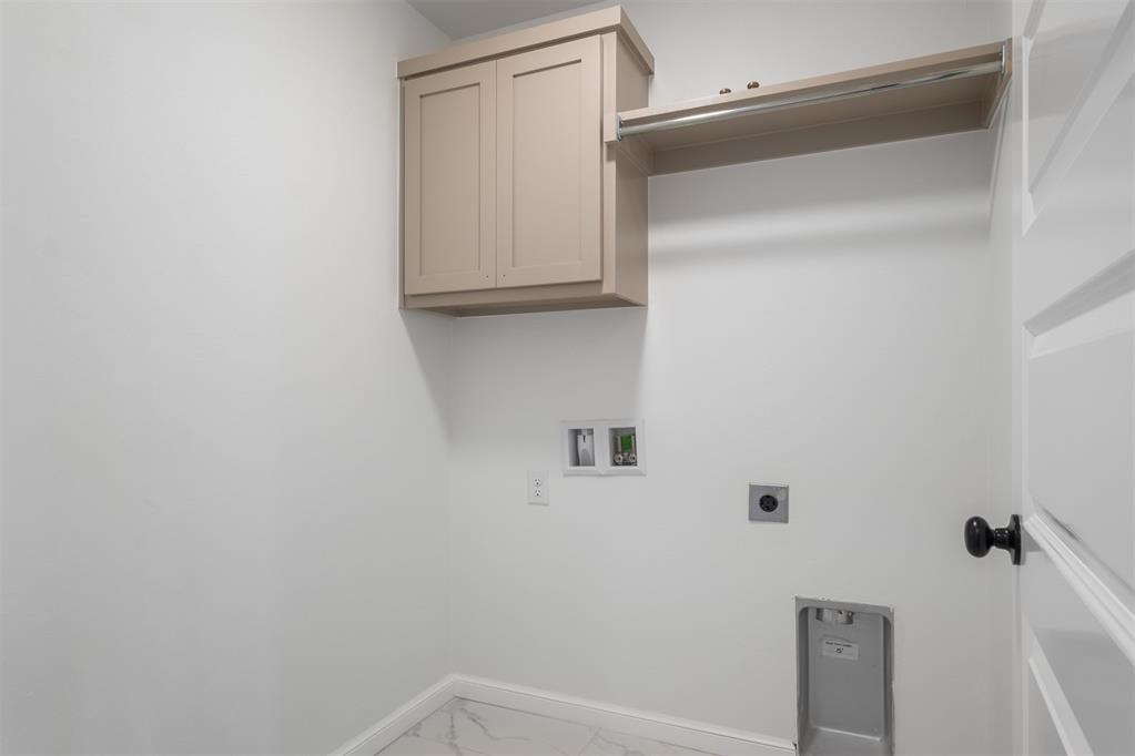 17528 Moss Farm Road Property Photo 34