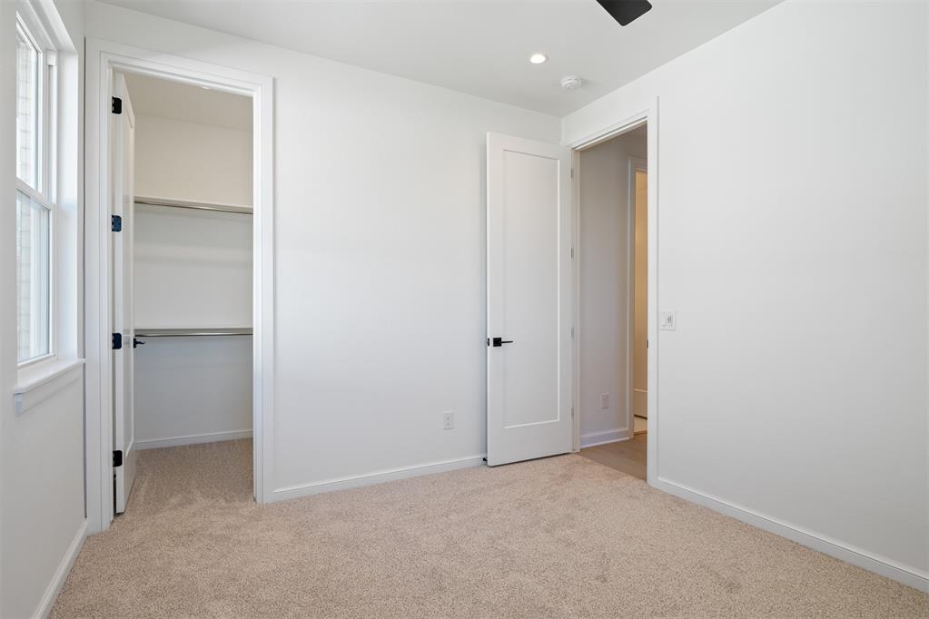 3919 Yellowstone Drive Property Photo 28