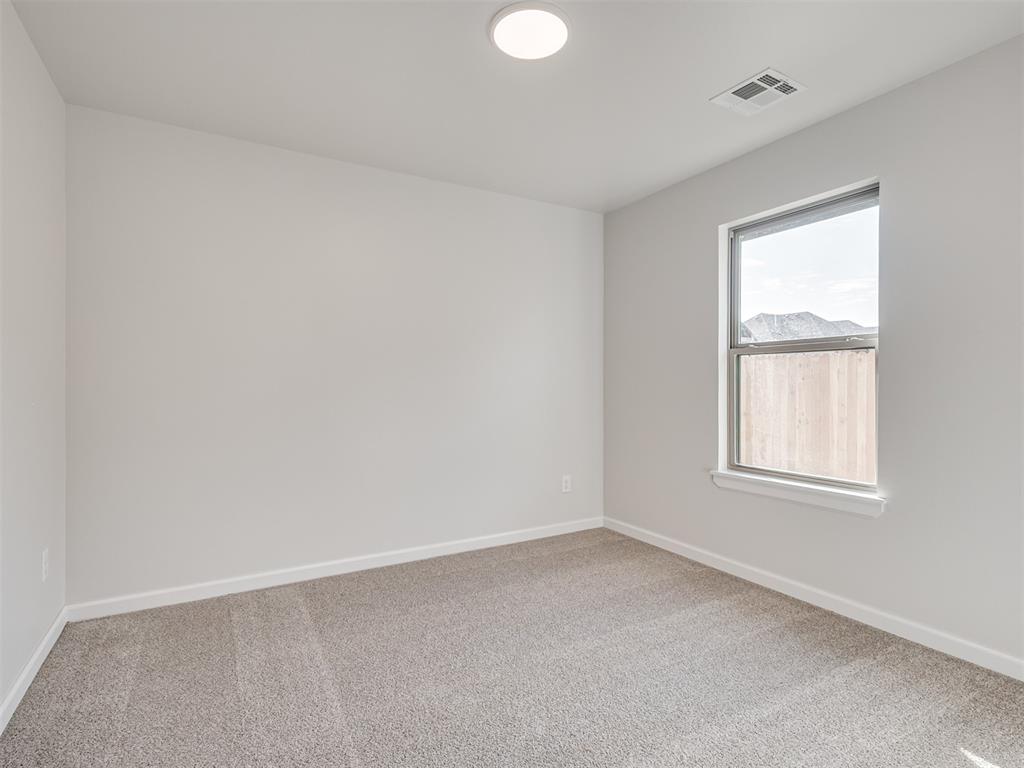 2304 Creekview Drive Property Photo 29