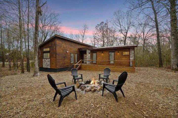 46 Honor Court Property Photo 2