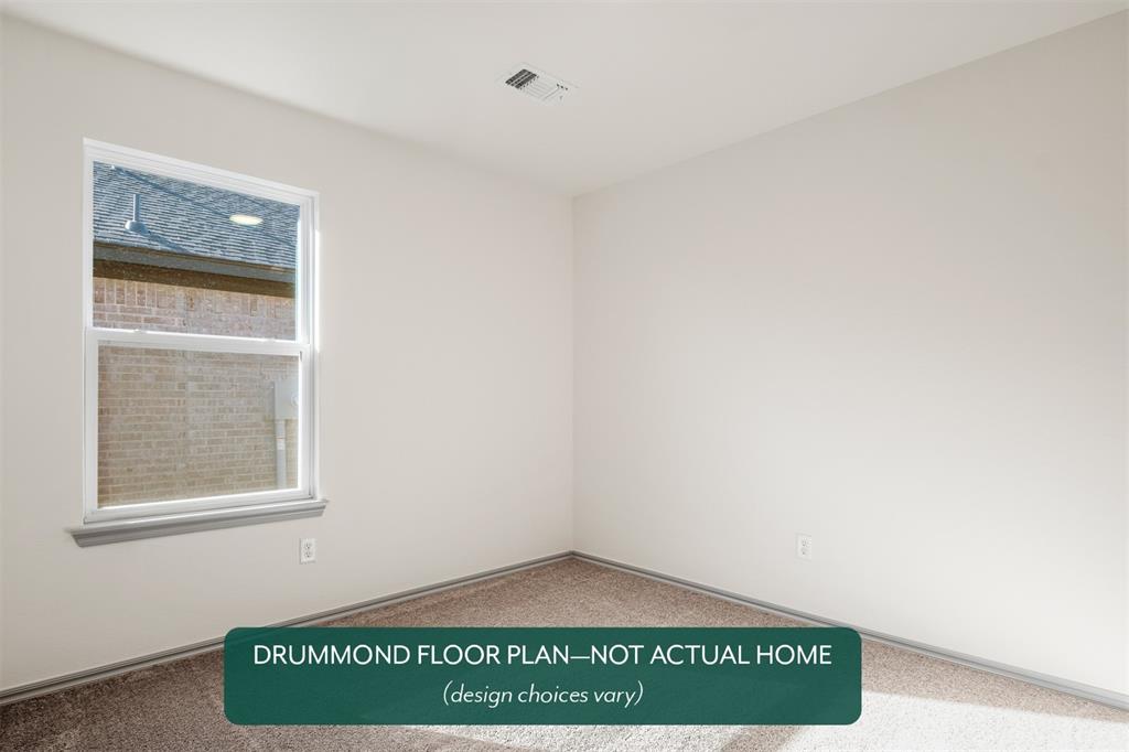 20160 Park Lane Property Photo 13
