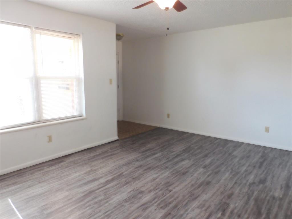 4829 Trina Drive Property Photo 2