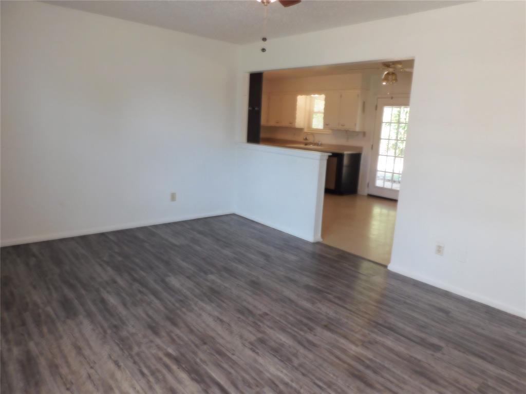 4829 Trina Drive Property Photo 8