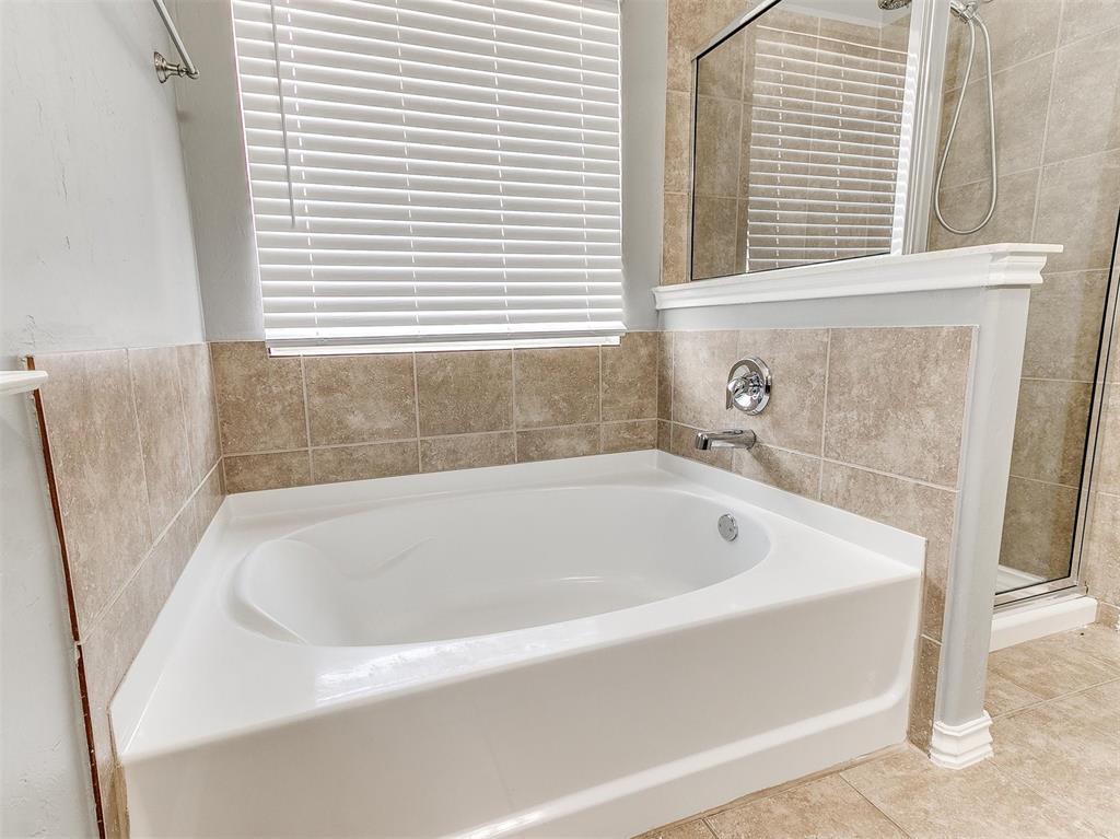 3420 Nw 176th Street Property Photo 18