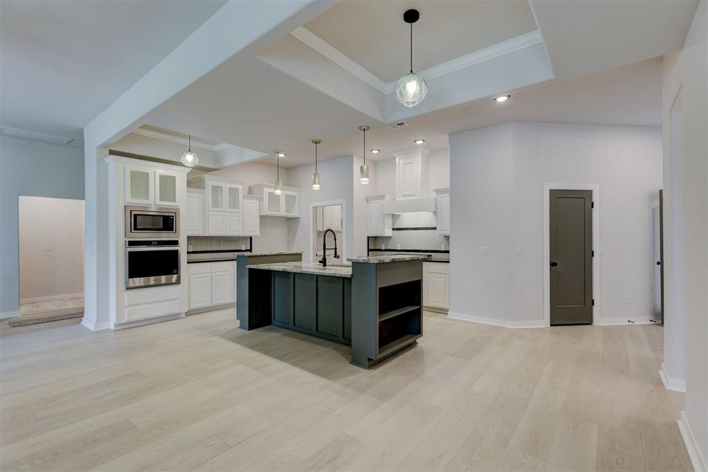 13341 Brampton Way Property Photo 10