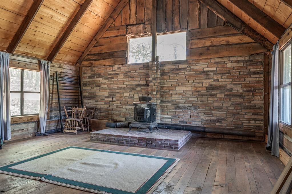 13044 Old Highway 99 S Property Photo 34