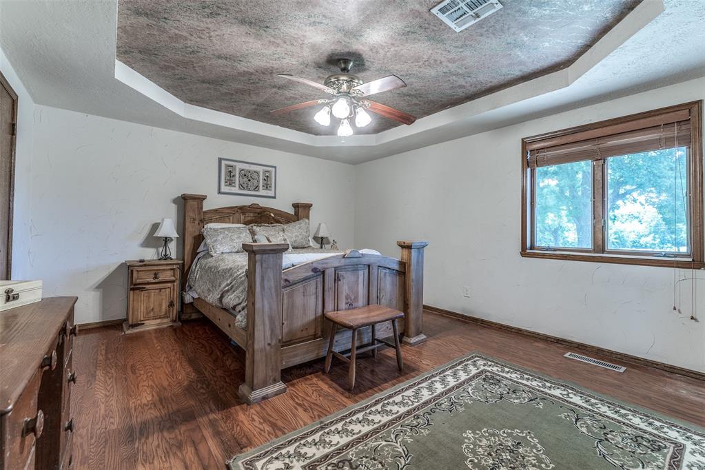 13044 Old Highway 99 S Property Photo 43