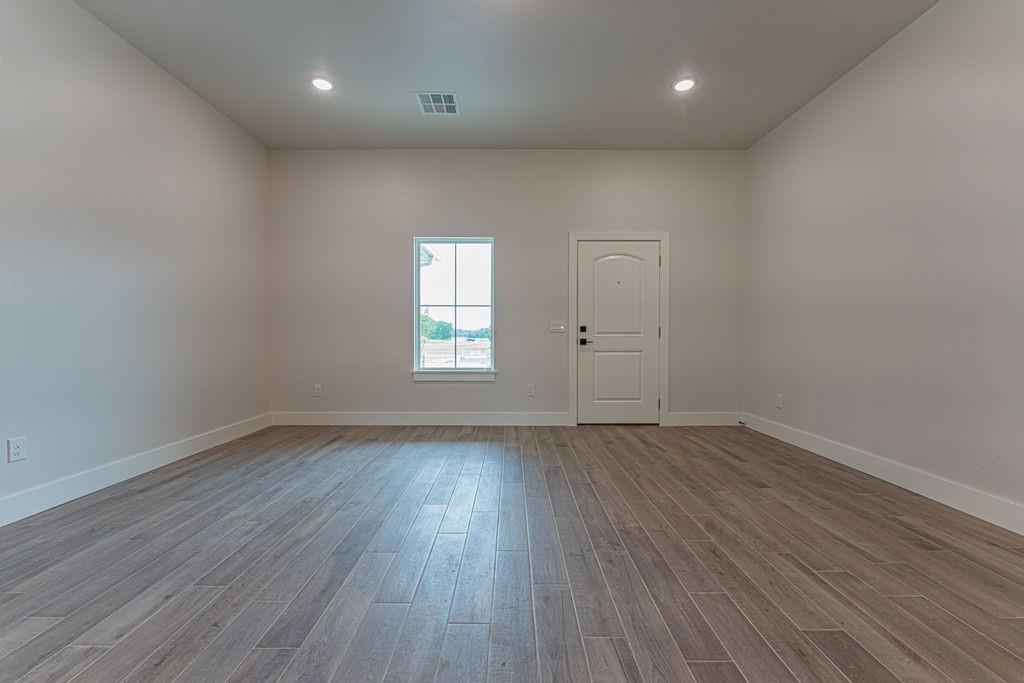 133 Trimble Drive Property Photo 7