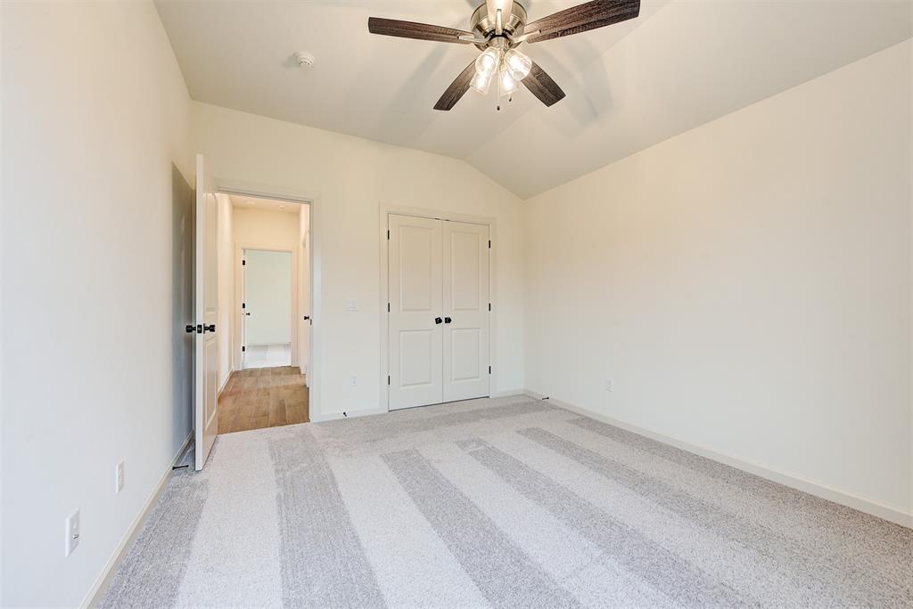 2405 Crystal Creek Drive Property Photo 19