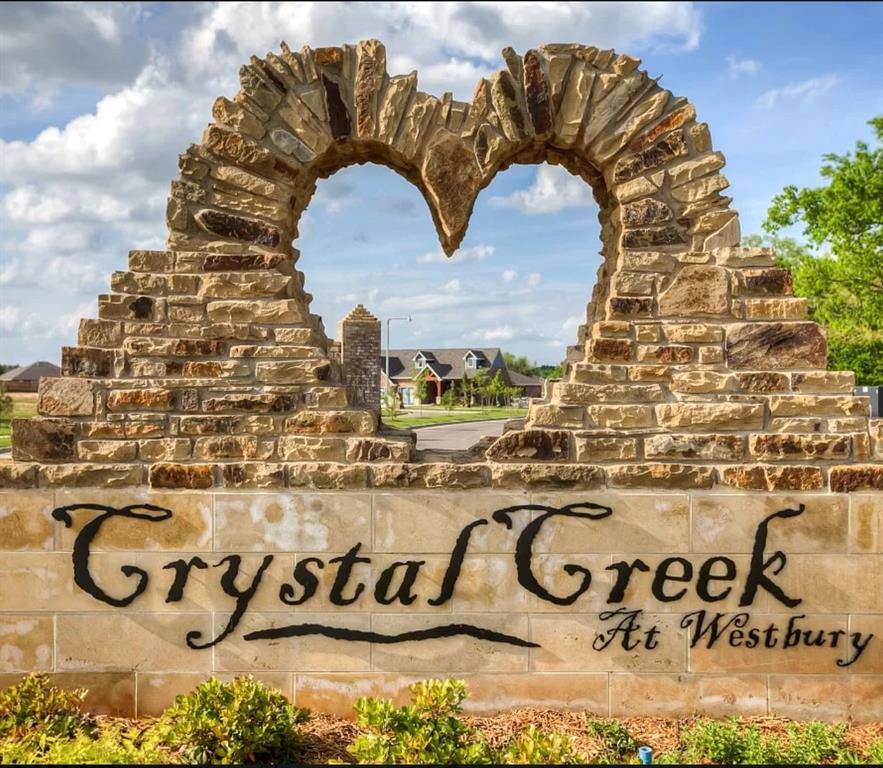 2405 Crystal Creek Drive Property Photo 31