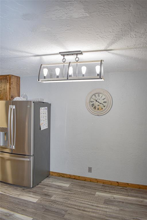 20 S Liberty Lane Property Photo 13