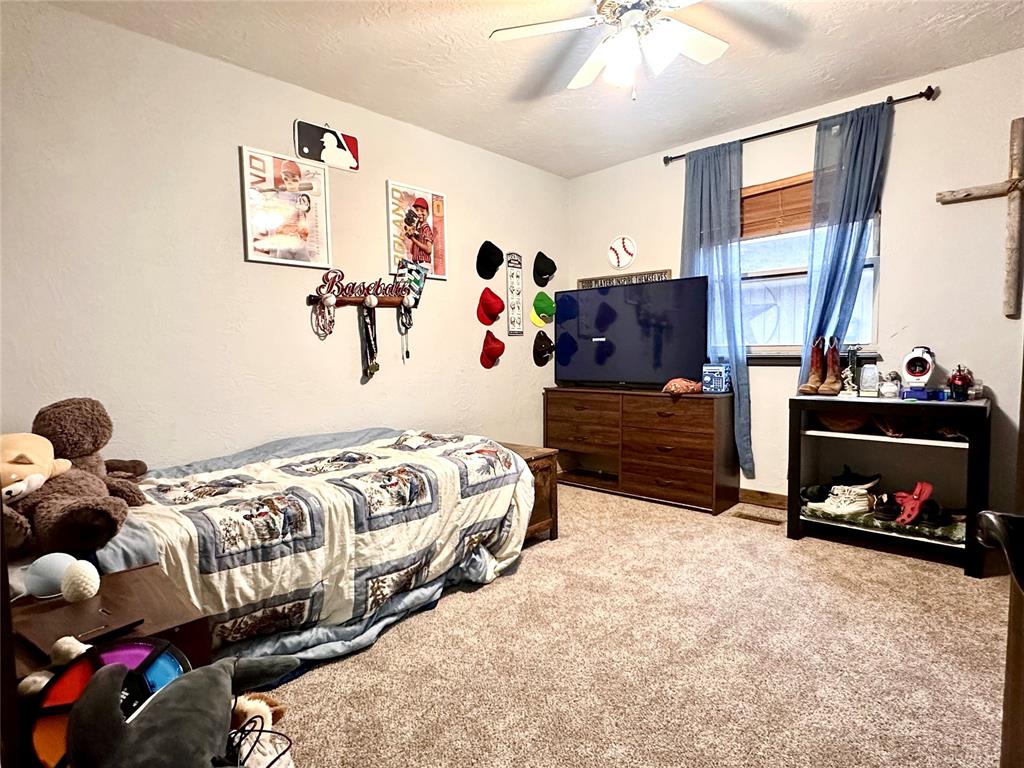 20 S Liberty Lane Property Photo 32