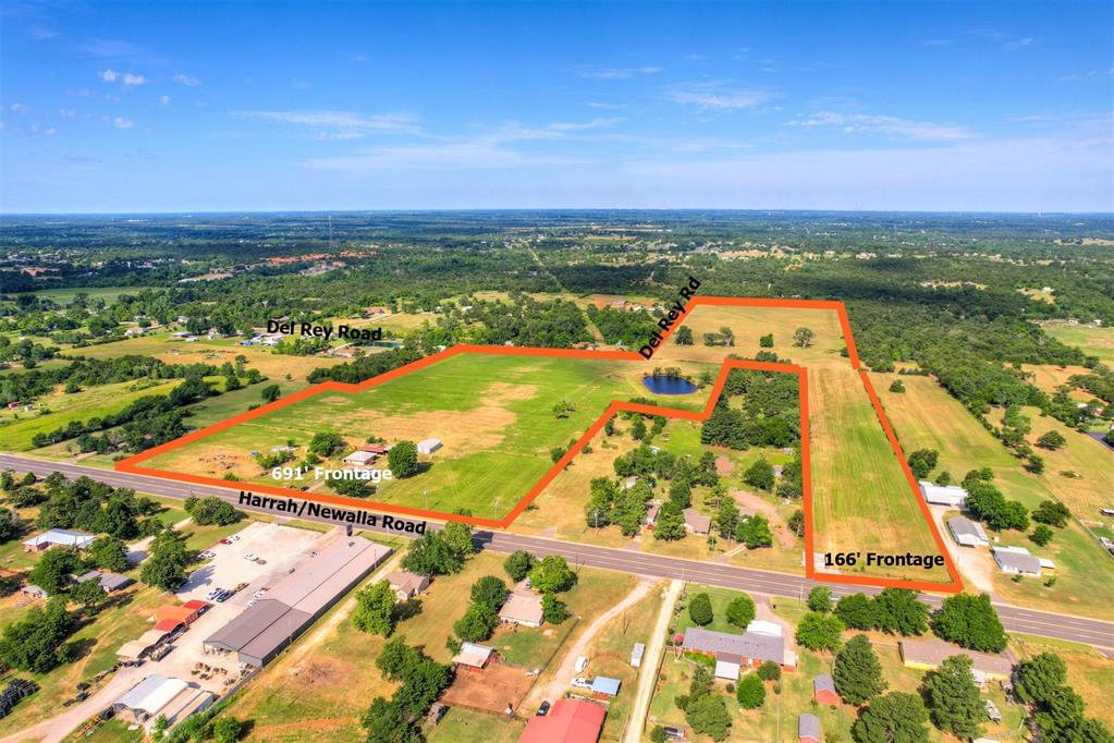 2349 S Harrah Road Property Photo
