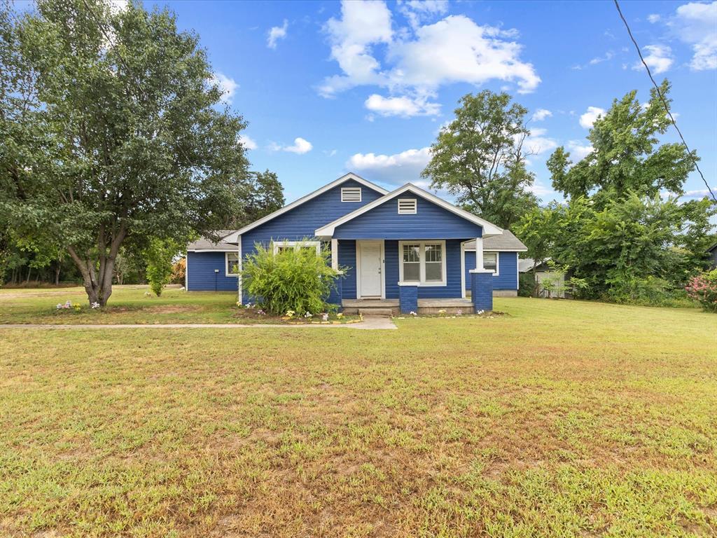 45453 Highway 59 Property Photo 2