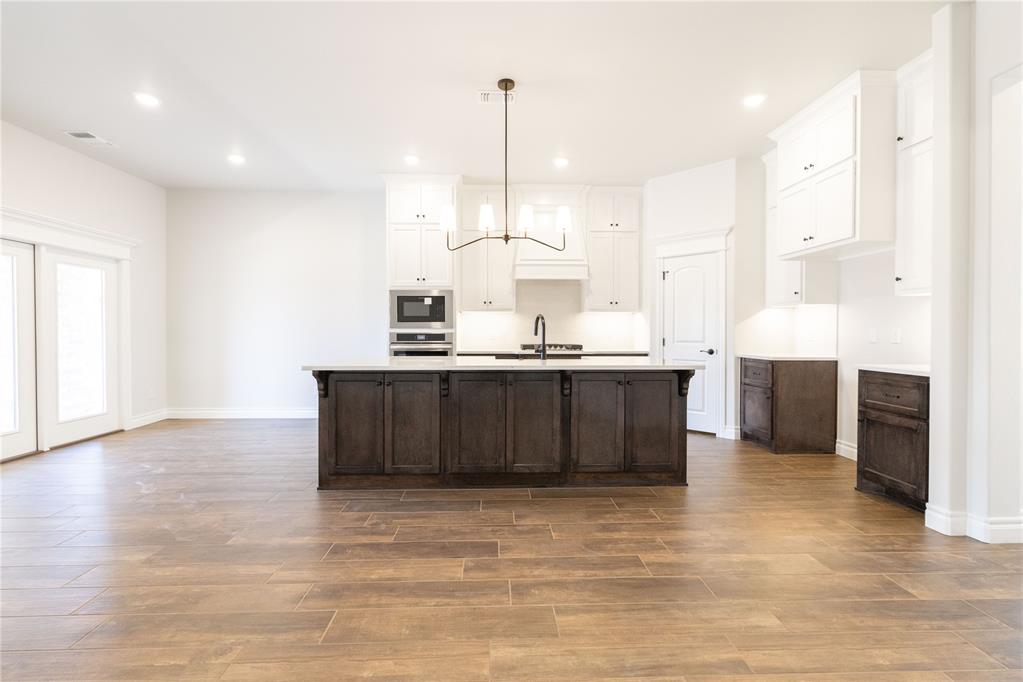16413 Villa Valeria Way Property Photo 12