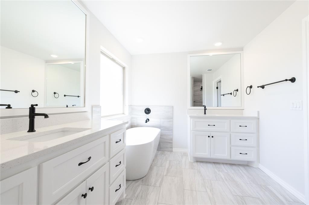 16413 Villa Valeria Way Property Photo 15