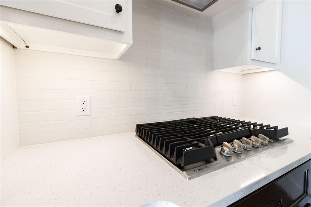 16209 Villa Valeria Way Property Photo 7