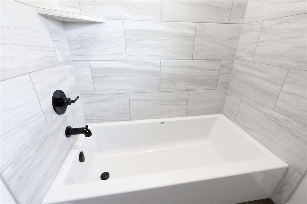 16209 Villa Valeria Way Property Photo 21