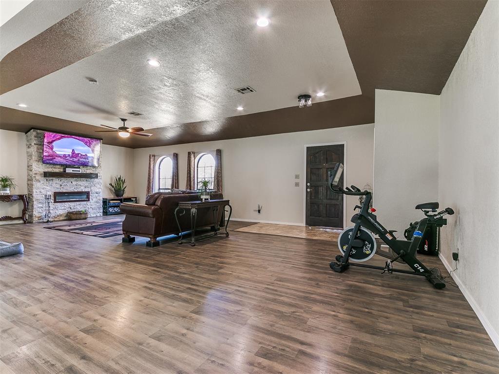 14101 N Anderson Road Property Photo 4