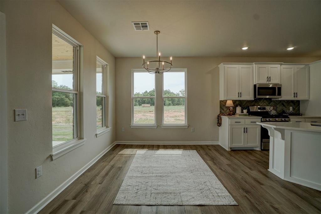204 Outlander Way Property Photo 12