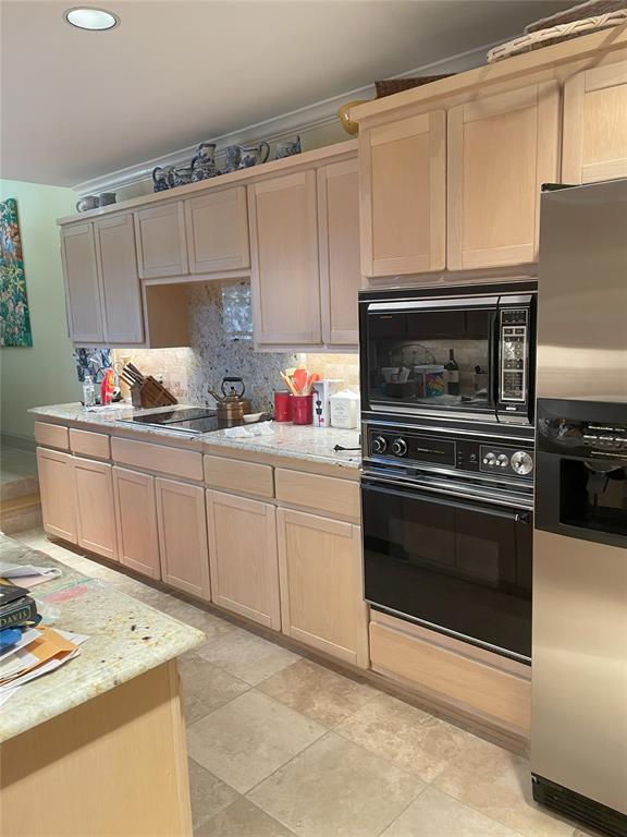 2825 Nw Grand Boulevard 17 Property Photo 8