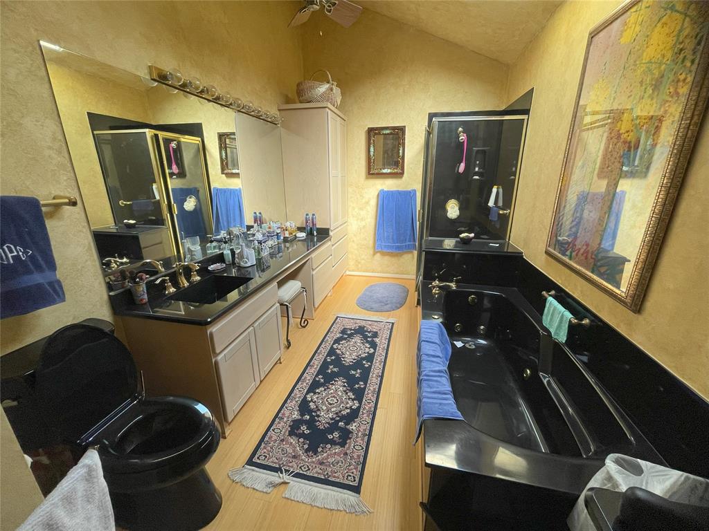 2825 Nw Grand Boulevard 17 Property Photo 13