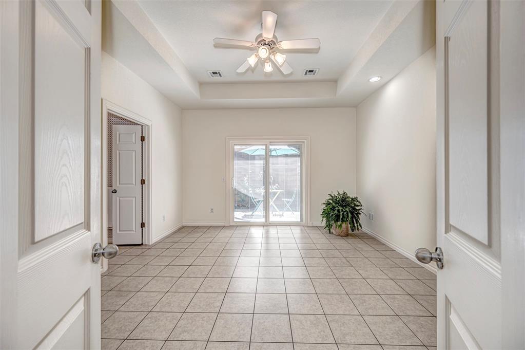 1109 Pinehurst Drive Property Photo 23