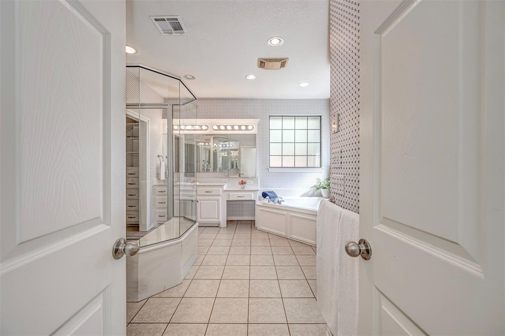 1109 Pinehurst Drive Property Photo 25