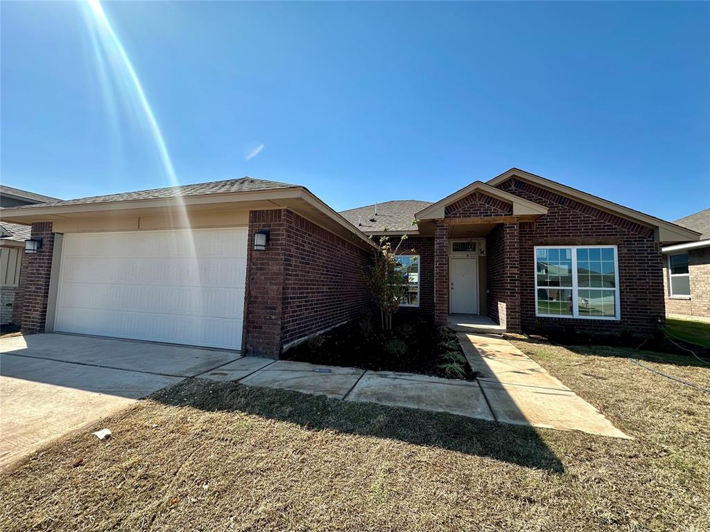 1109 Acacia Creek Drive Property Photo 1