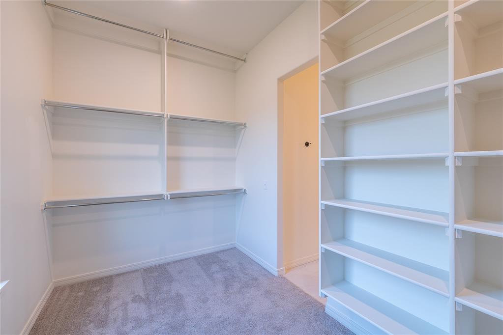 8215 Waxwing Way Property Photo 31