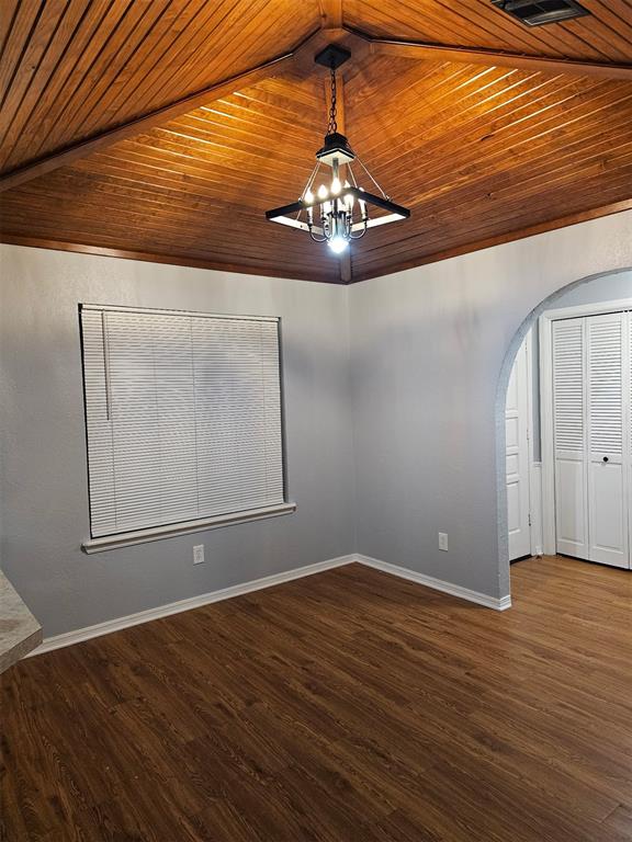 2523 Ne Heritage Creek Drive Property Photo 5