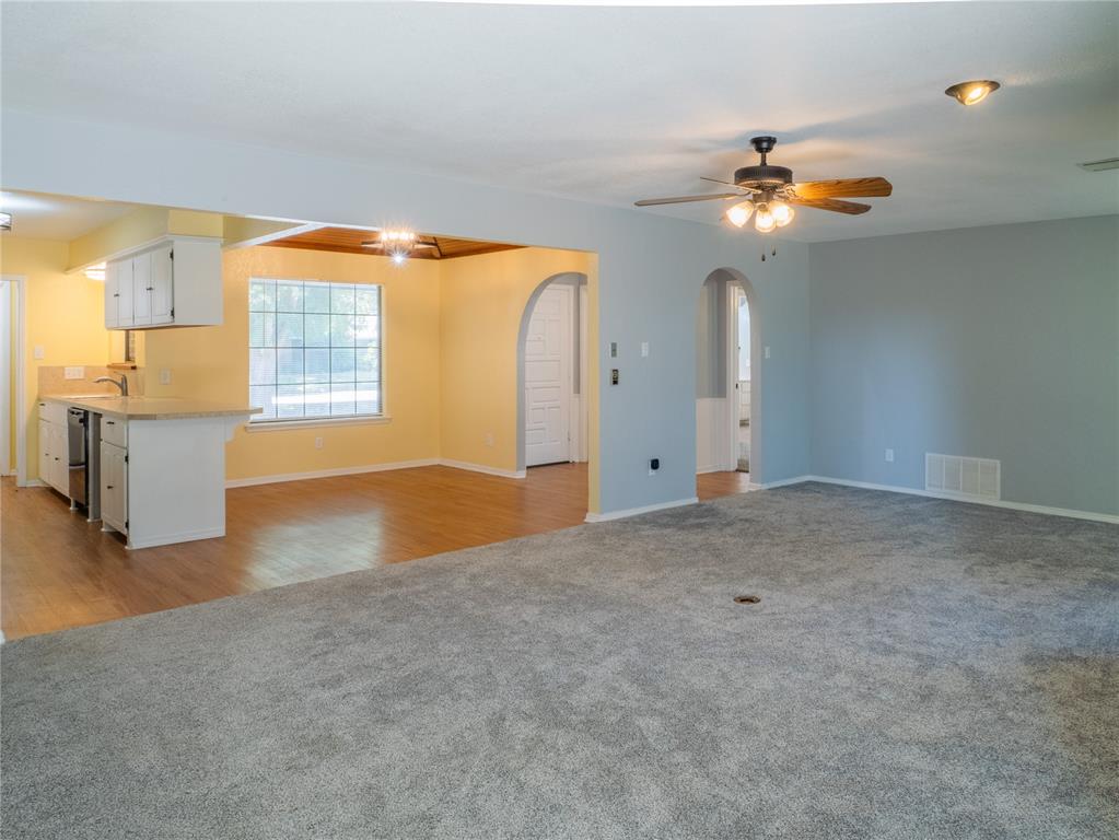 2523 Ne Heritage Creek Drive Property Photo 13